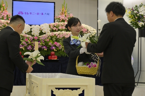 八尾市の葬儀の流れ お通夜・告別式